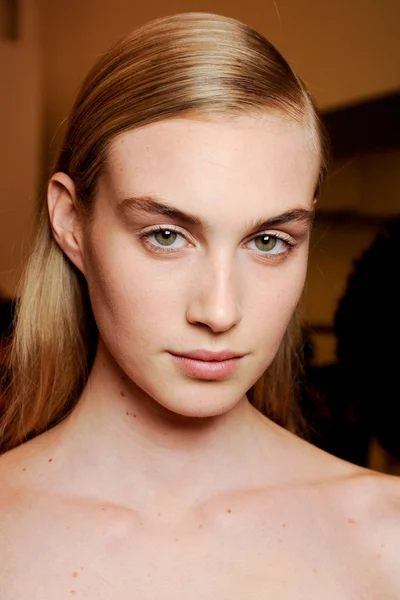 Look 2
